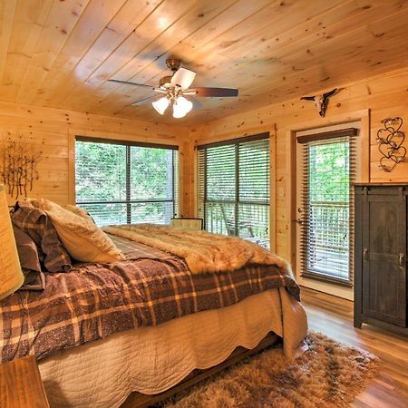 Gatlinburg Cabin With Hot Tub 5 Mi To Downtown Exteriör bild