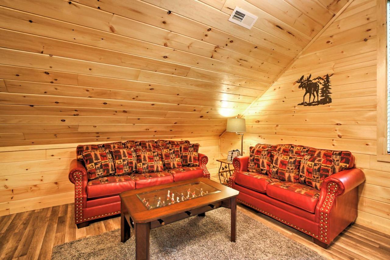 Gatlinburg Cabin With Hot Tub 5 Mi To Downtown Exteriör bild