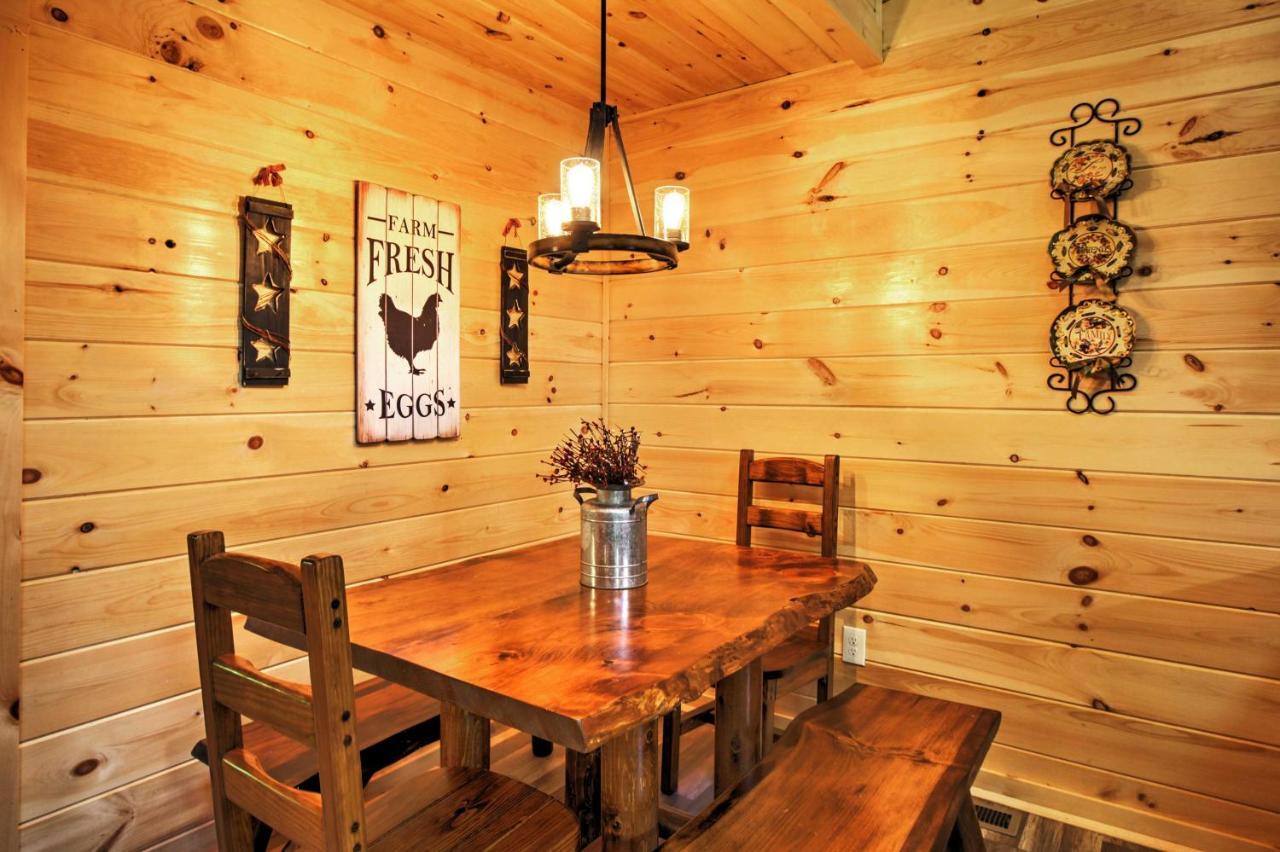 Gatlinburg Cabin With Hot Tub 5 Mi To Downtown Exteriör bild