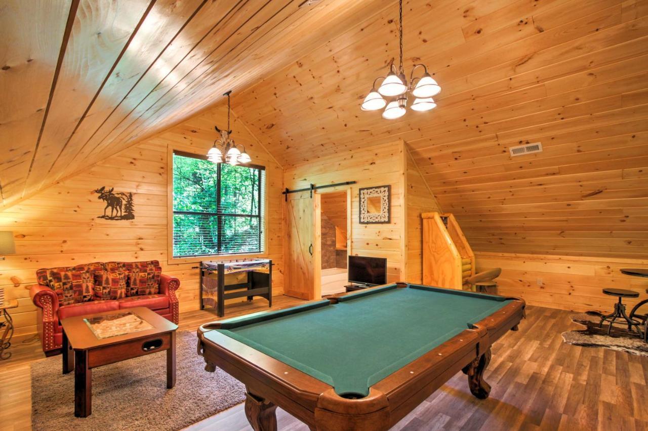 Gatlinburg Cabin With Hot Tub 5 Mi To Downtown Exteriör bild