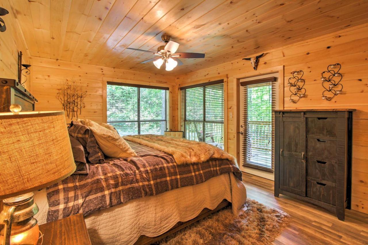 Gatlinburg Cabin With Hot Tub 5 Mi To Downtown Exteriör bild